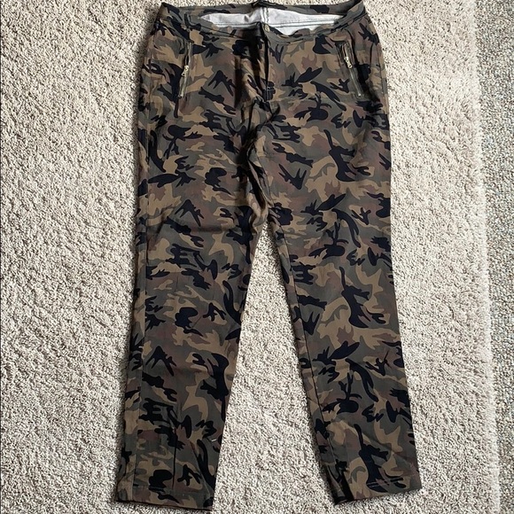 stretchy camo pants